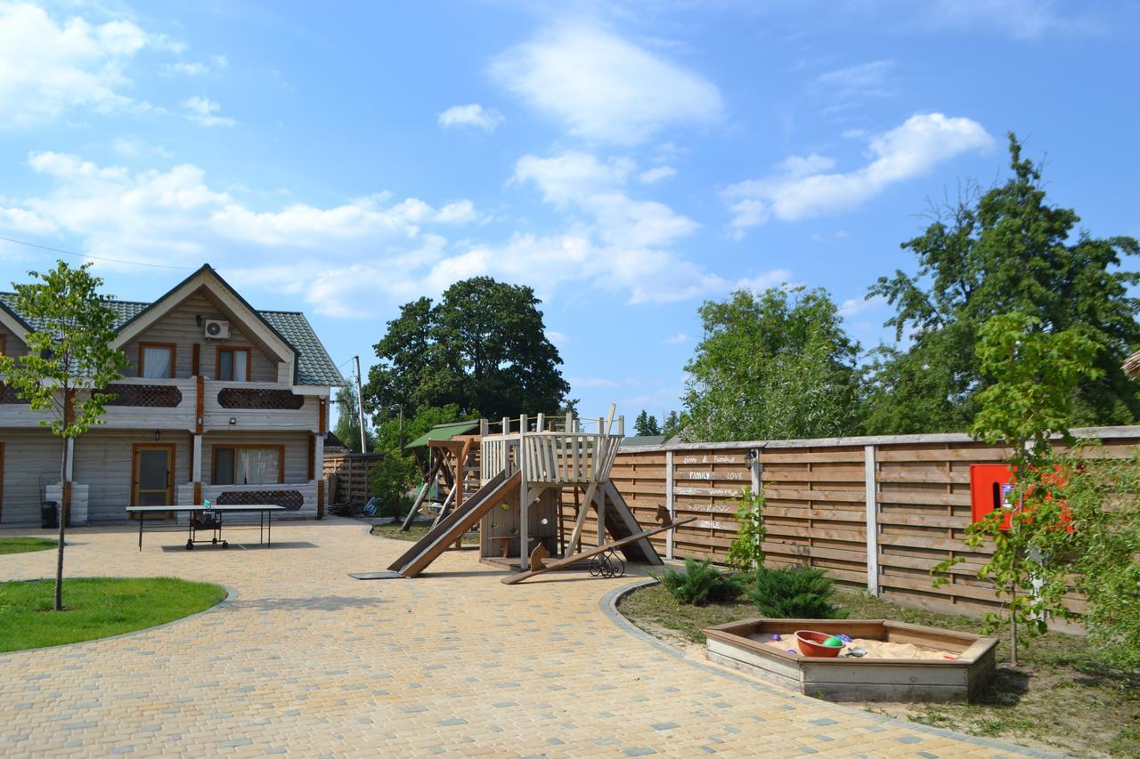 Nester House Switjas Exterior foto